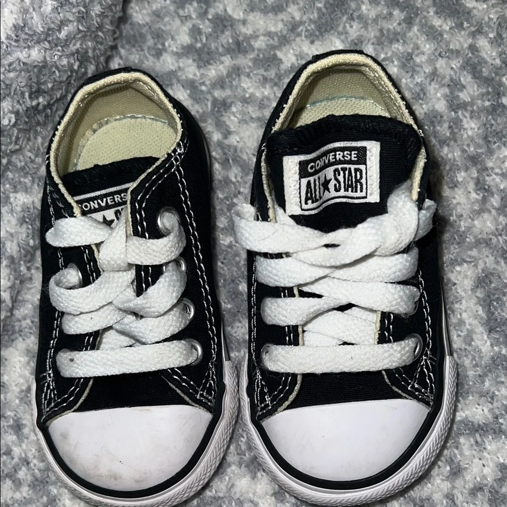 Converse Kids Black and White Sneakers 4 Toddler